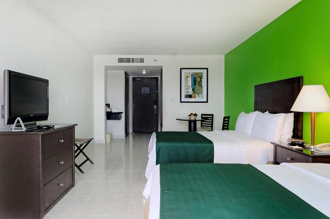Holiday Inn Campeche By Ihg Buitenkant foto