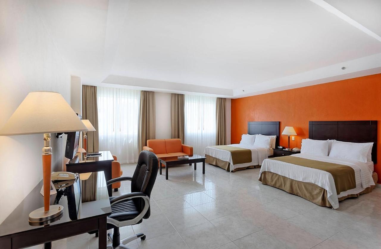 Holiday Inn Campeche By Ihg Buitenkant foto