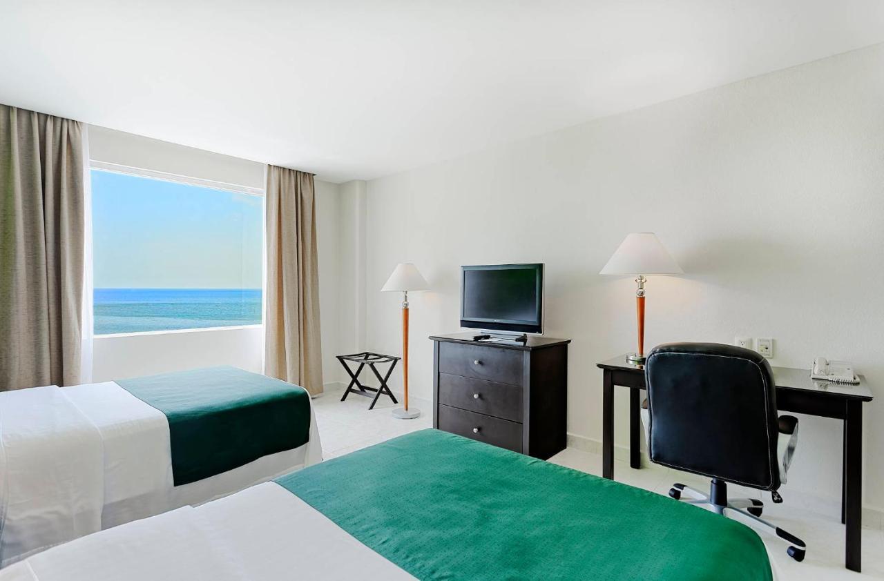 Holiday Inn Campeche By Ihg Buitenkant foto