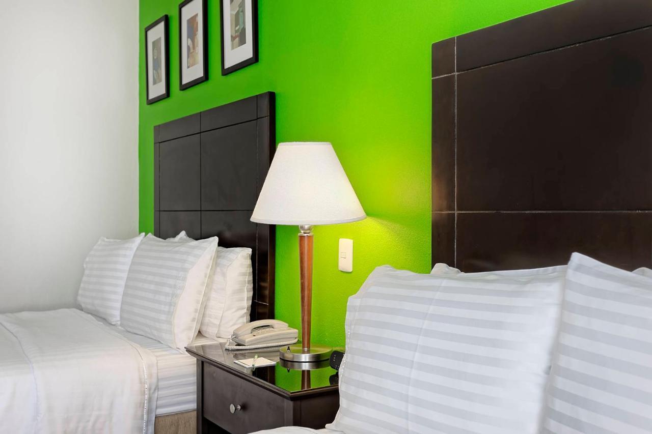 Holiday Inn Campeche By Ihg Buitenkant foto