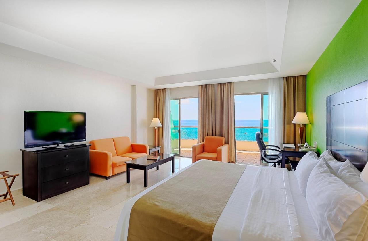 Holiday Inn Campeche By Ihg Buitenkant foto