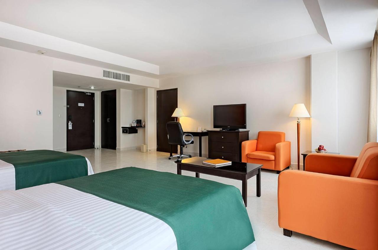 Holiday Inn Campeche By Ihg Buitenkant foto