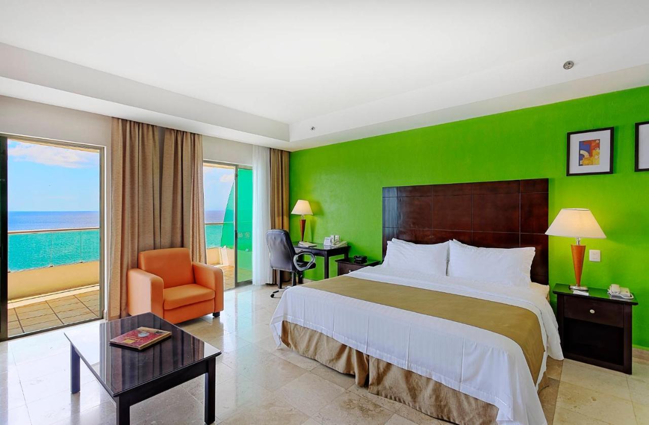 Holiday Inn Campeche By Ihg Buitenkant foto